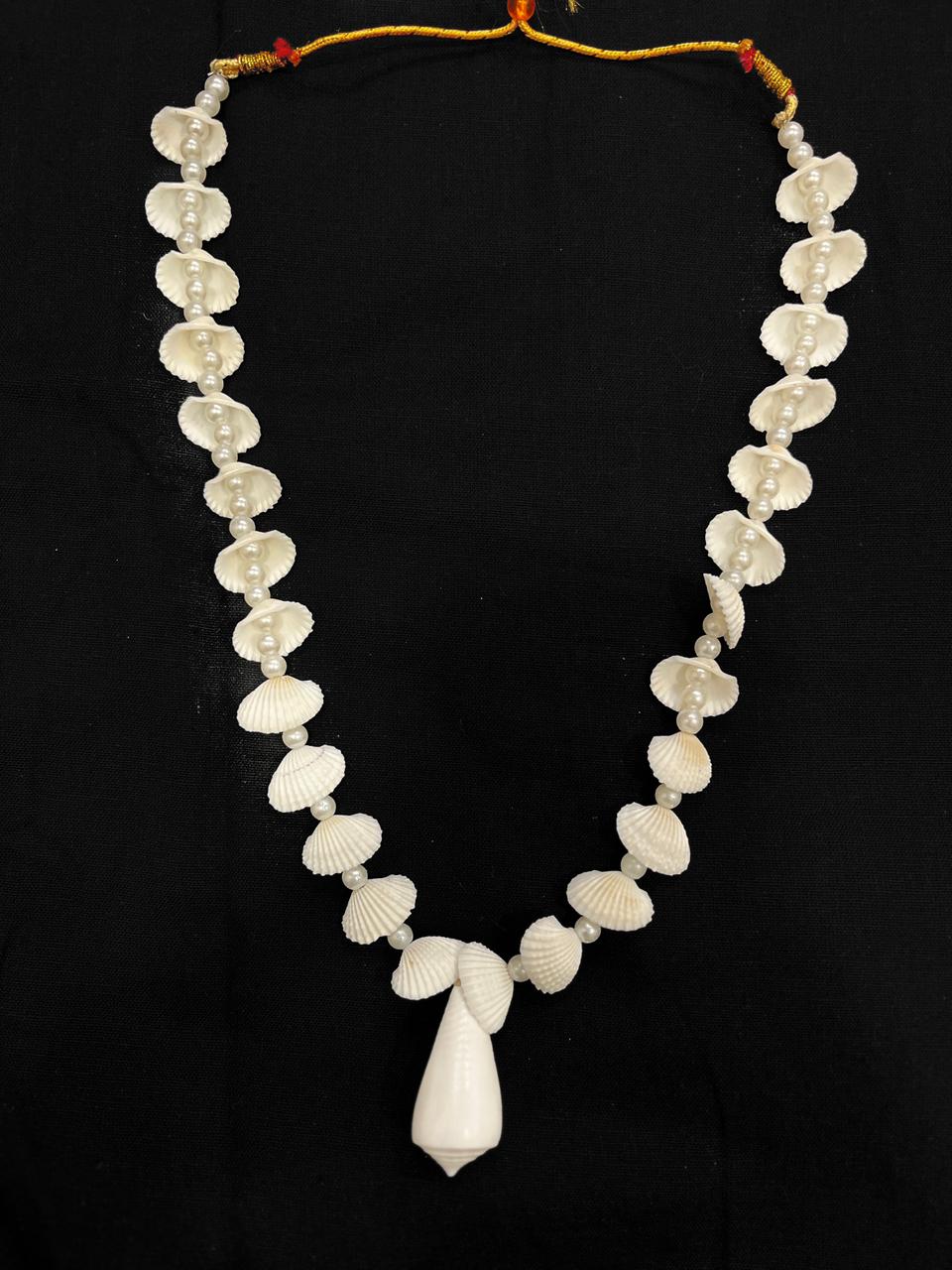 Stylie's Beach Bloom Necklace