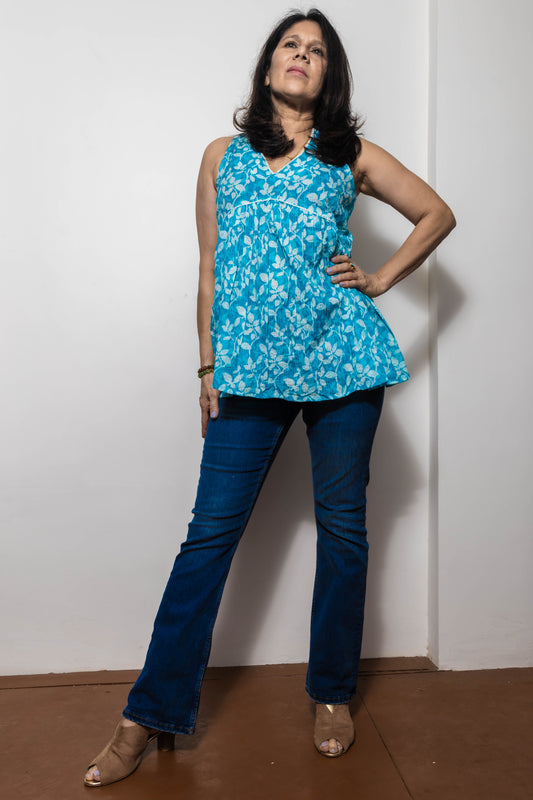 STYLIE Floral Sky Blue Sleeveless Short Kurti