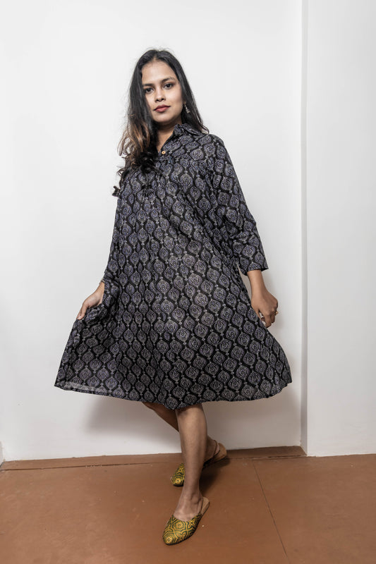 STYLIE Floral Printed Black Shirt Shift Dress