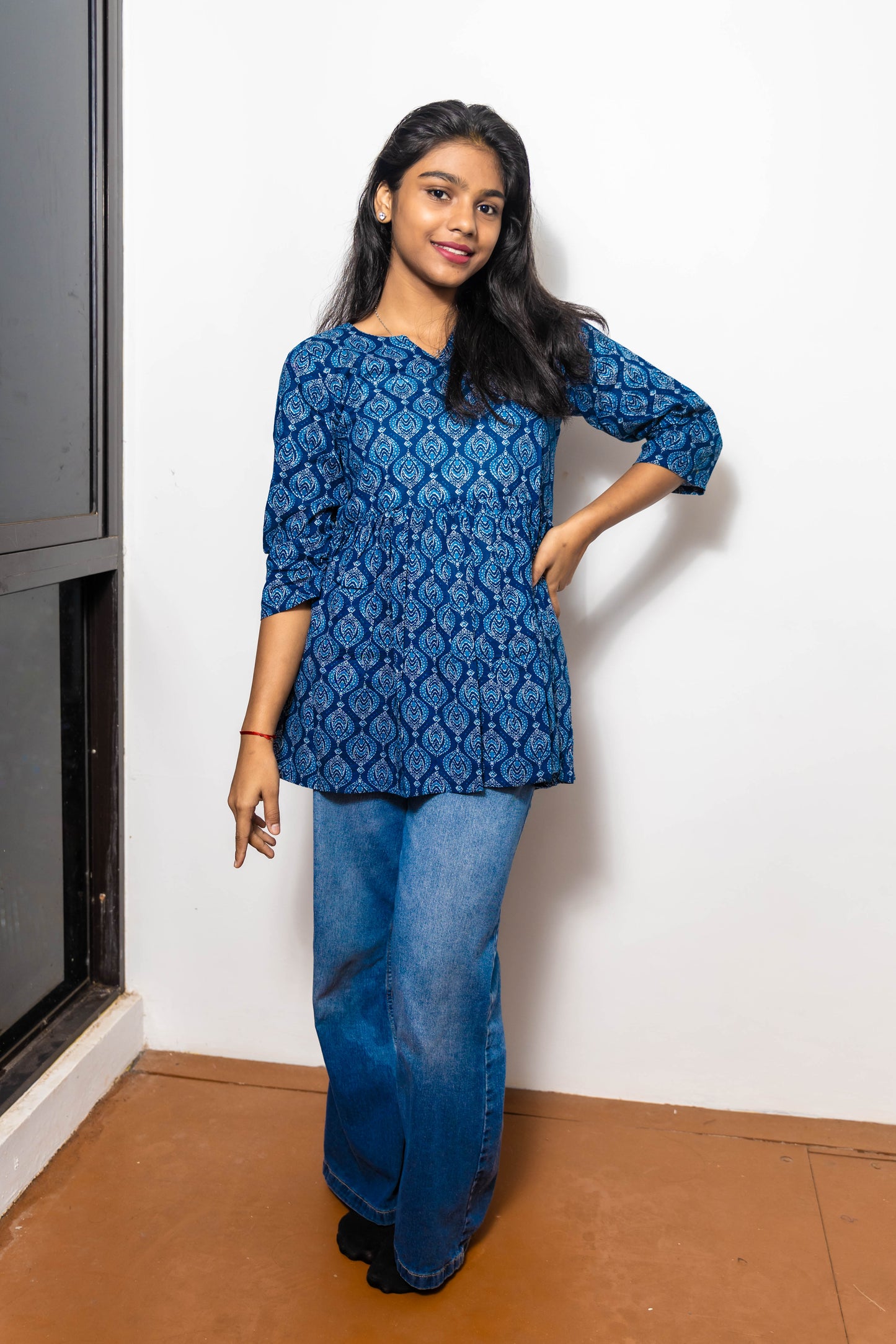 STYLIE Floral Printed Blue Short V-Neck Kurta