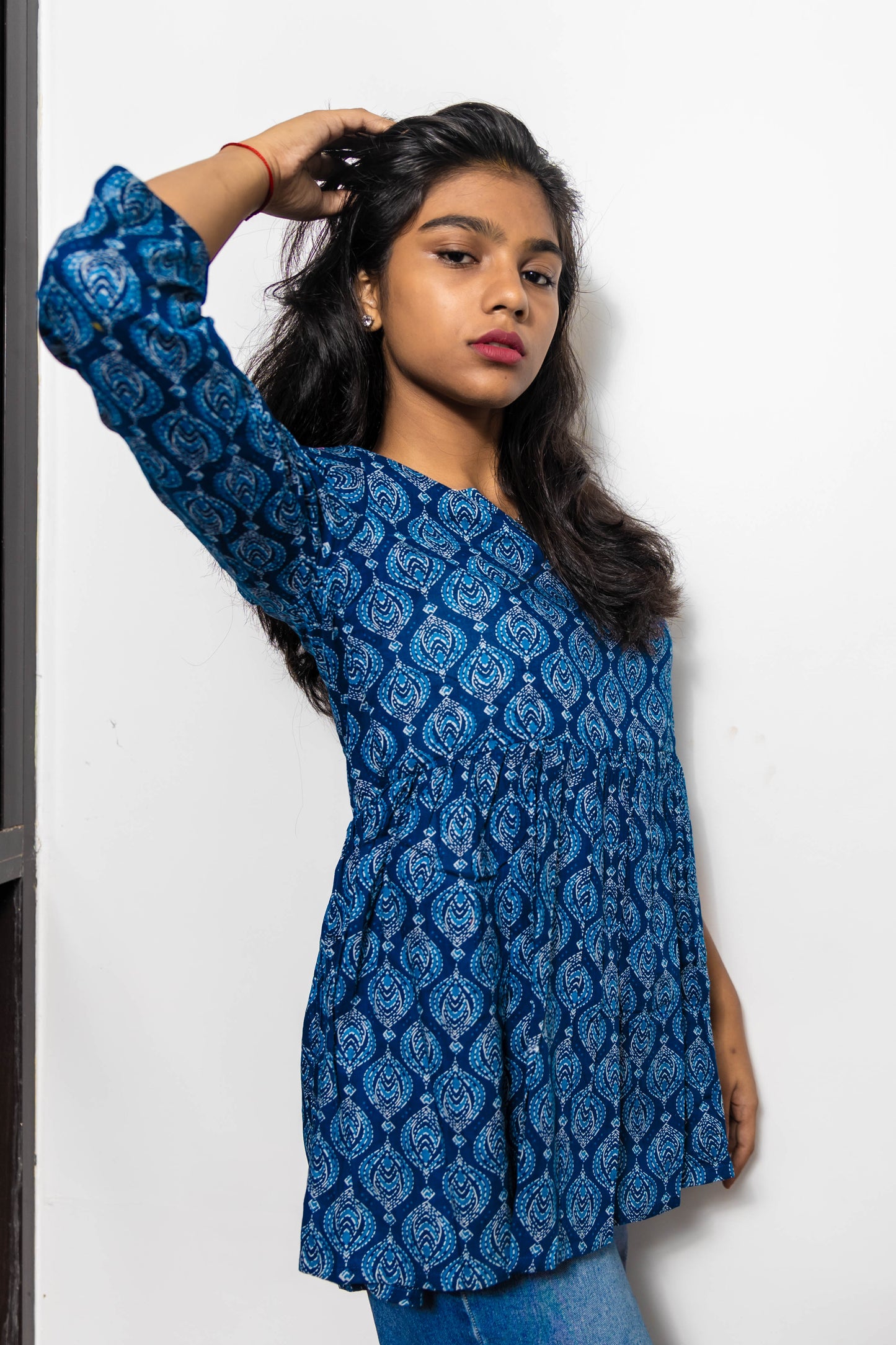 STYLIE Floral Printed Blue Short V-Neck Kurta