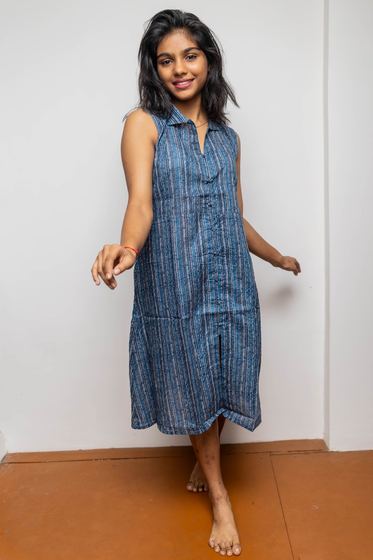 STYLIE Floral Printed Sleeveless Shirt Dress