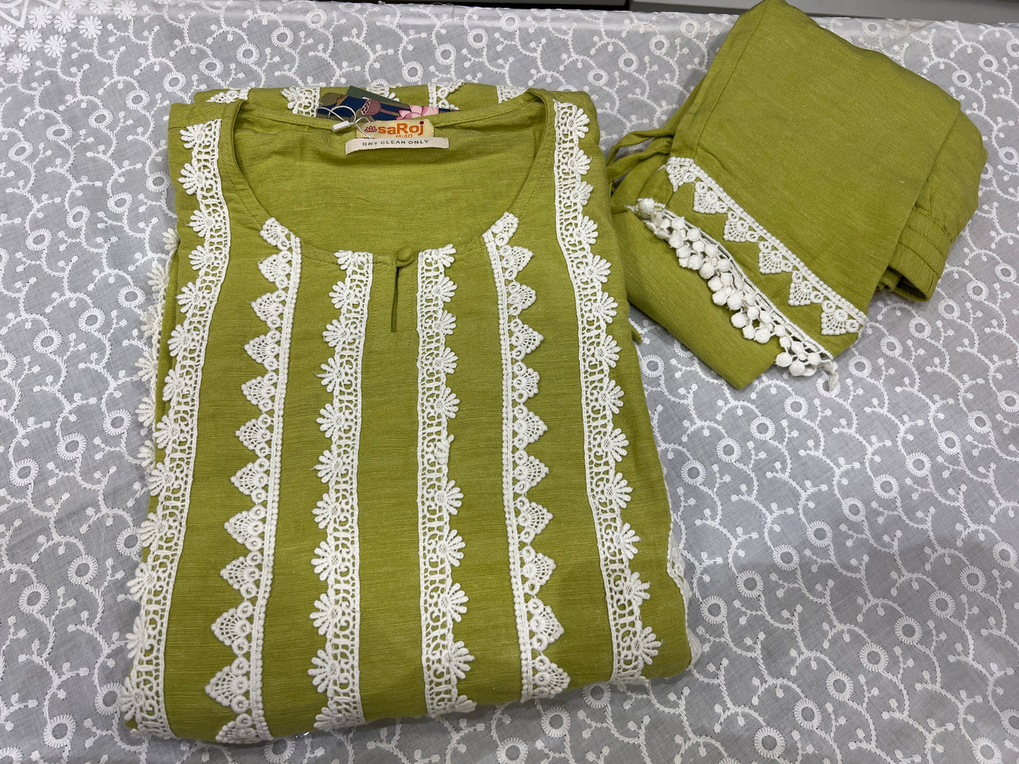 STYLIE GOA - Embroided Lace Pattern Kurti Two Piece Set