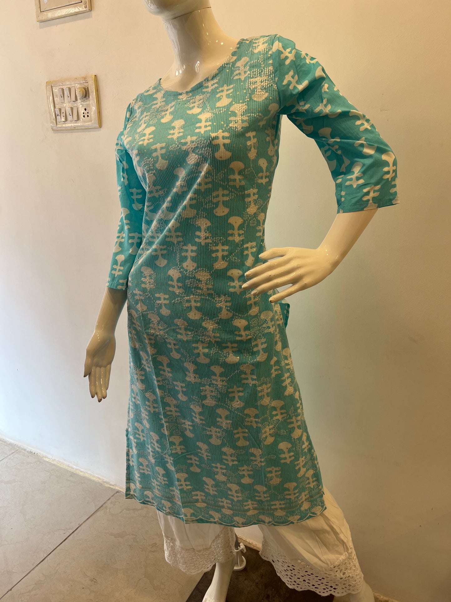 STYLIE GOA Soft Cotton Embroidered Kurta
