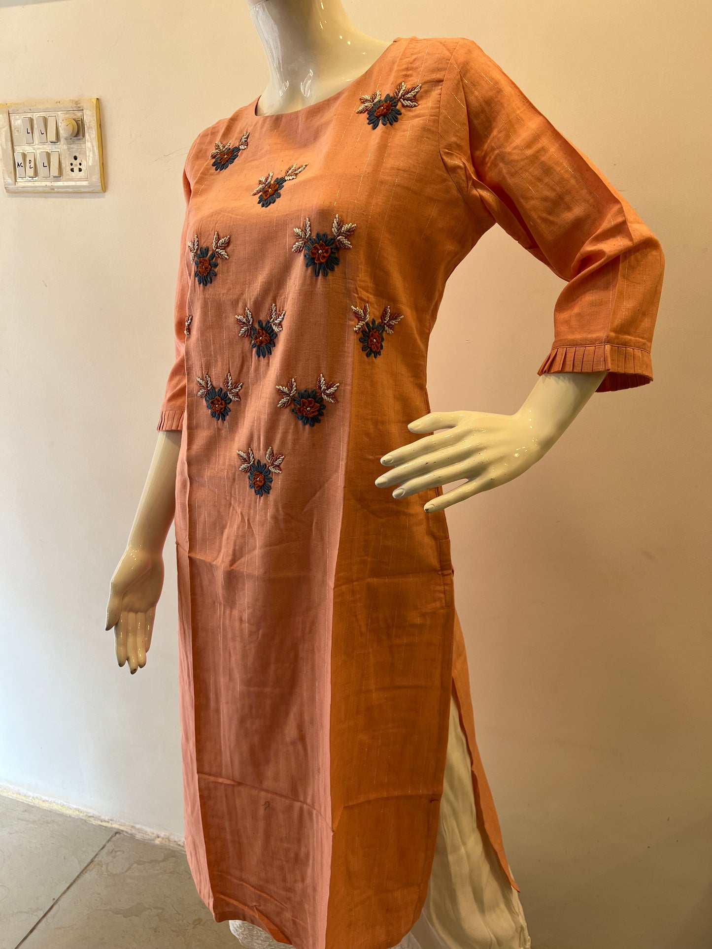 STYLIE GOA Radiant Sequins Work Kurti