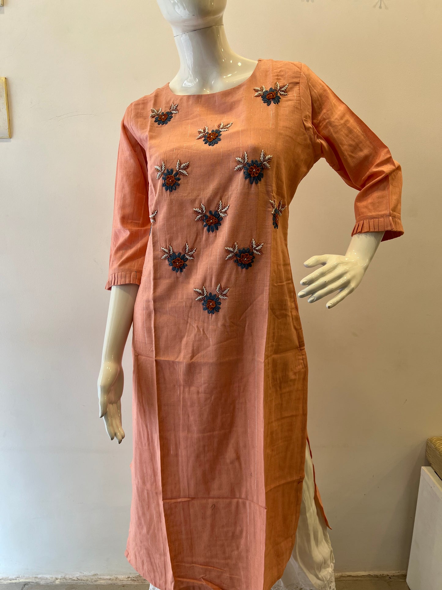 STYLIE GOA Radiant Sequins Work Kurti