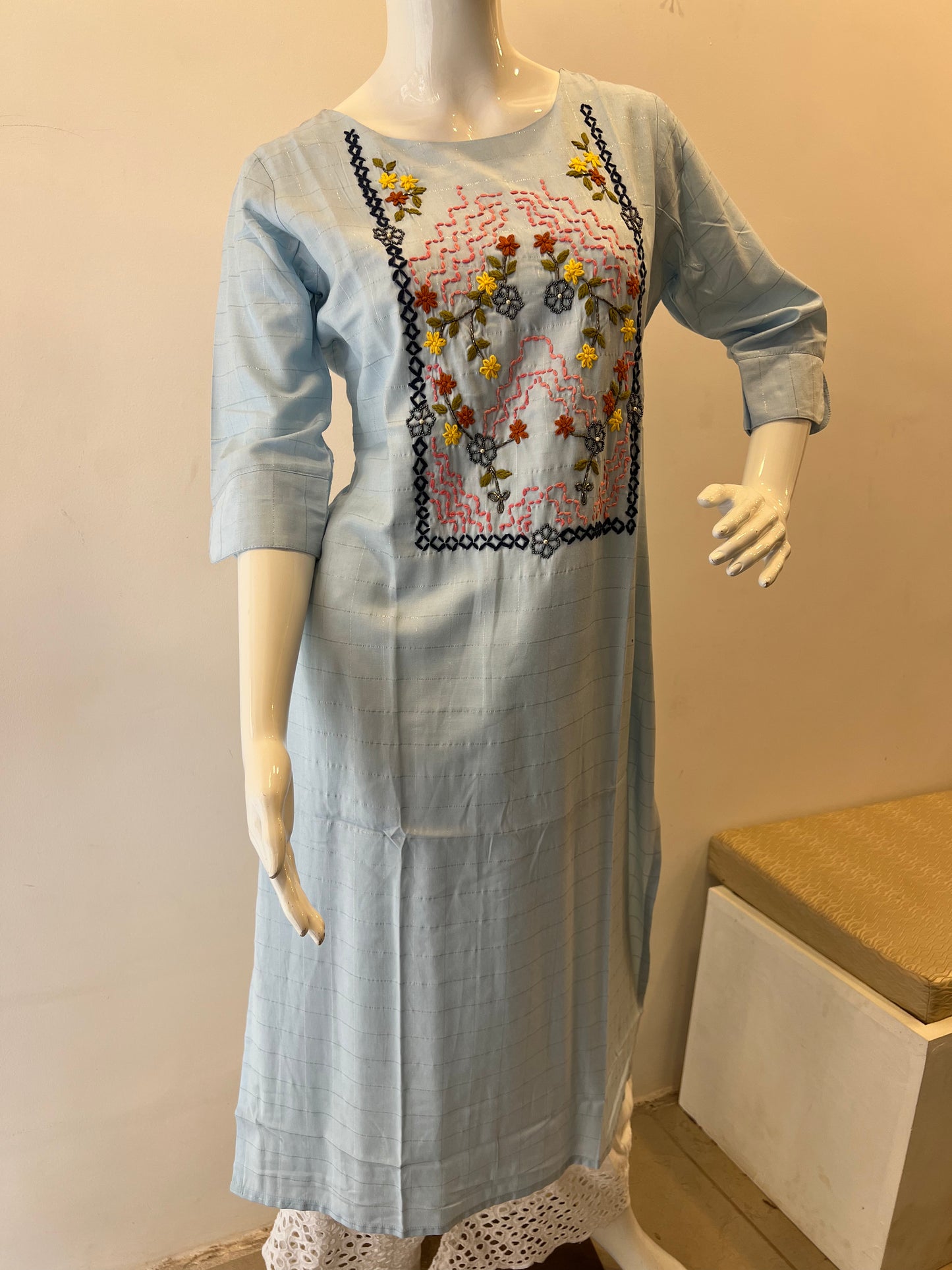 STYLIE GOA Radiant Sequins Work Kurti