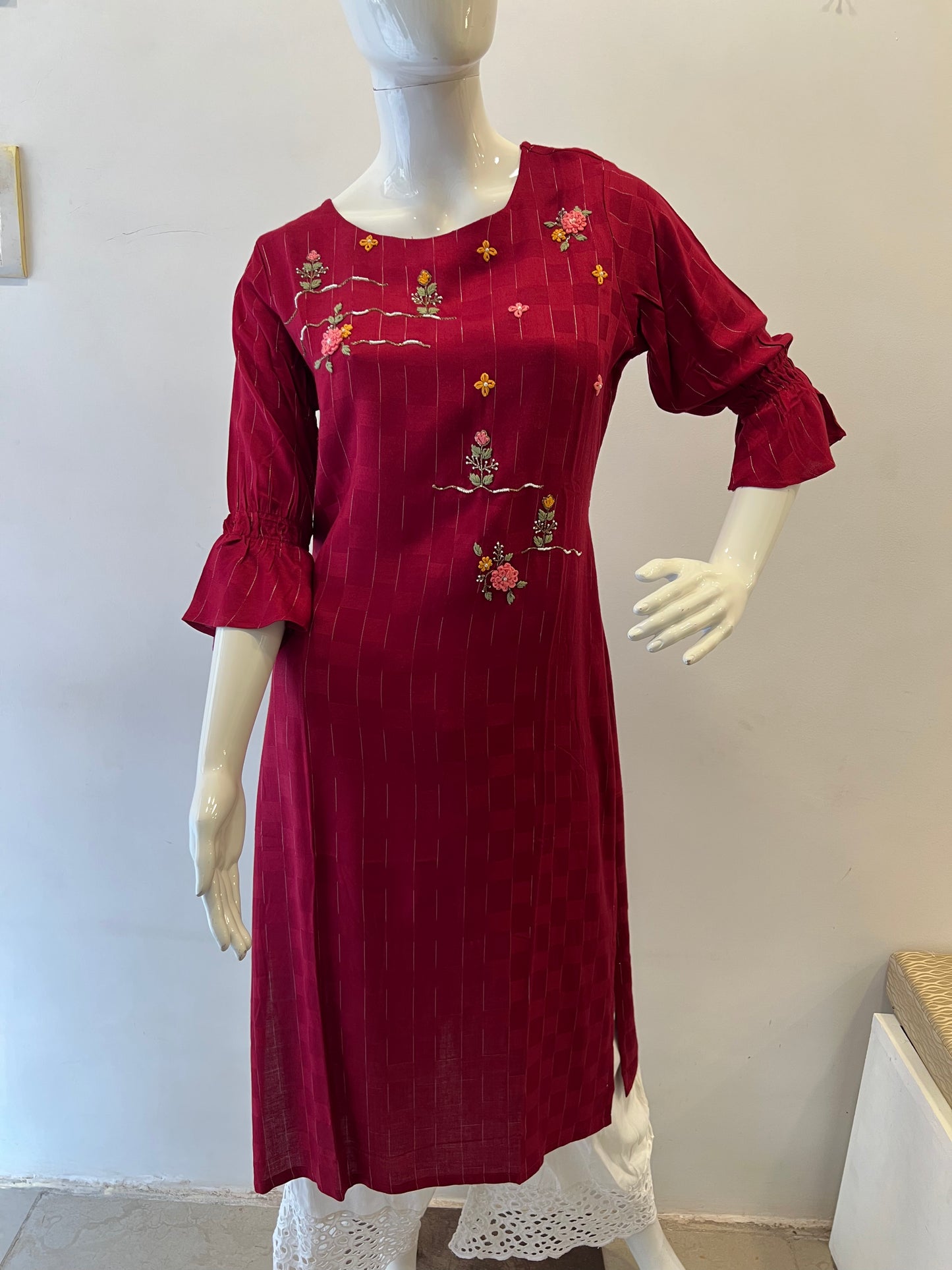 STYLIE GOA Radiant Sequins Work Kurti