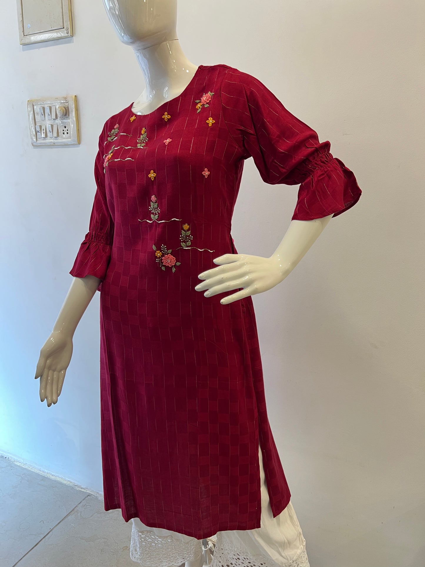 STYLIE GOA Radiant Sequins Work Kurti