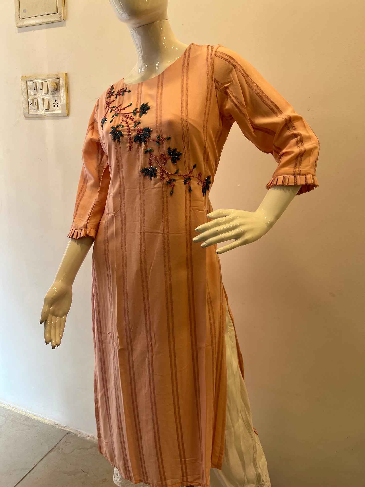 STYLIE GOA Radiant Sequins Work Kurti