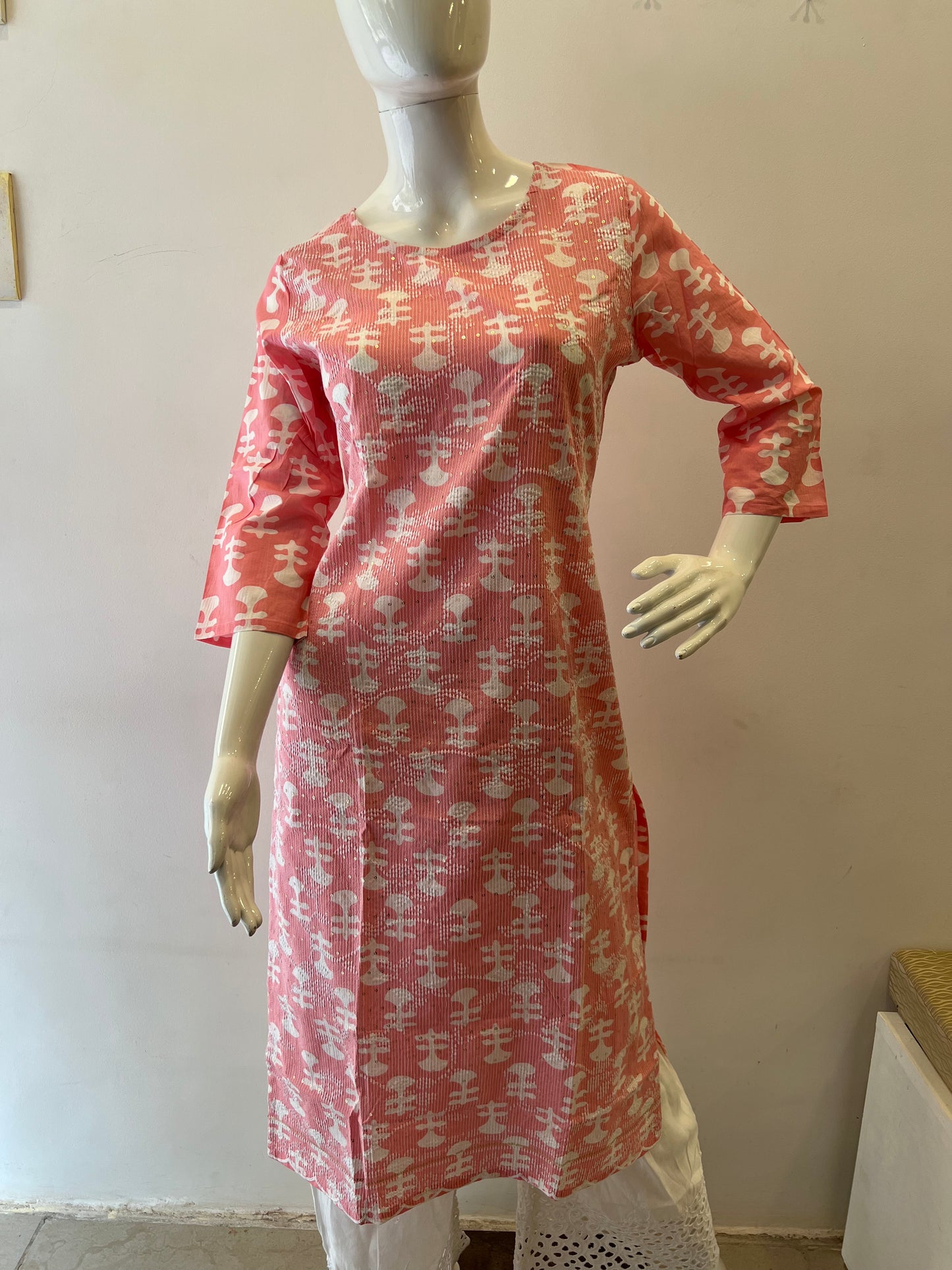 STYLIE GOA Soft Cotton Embroidered Kurta