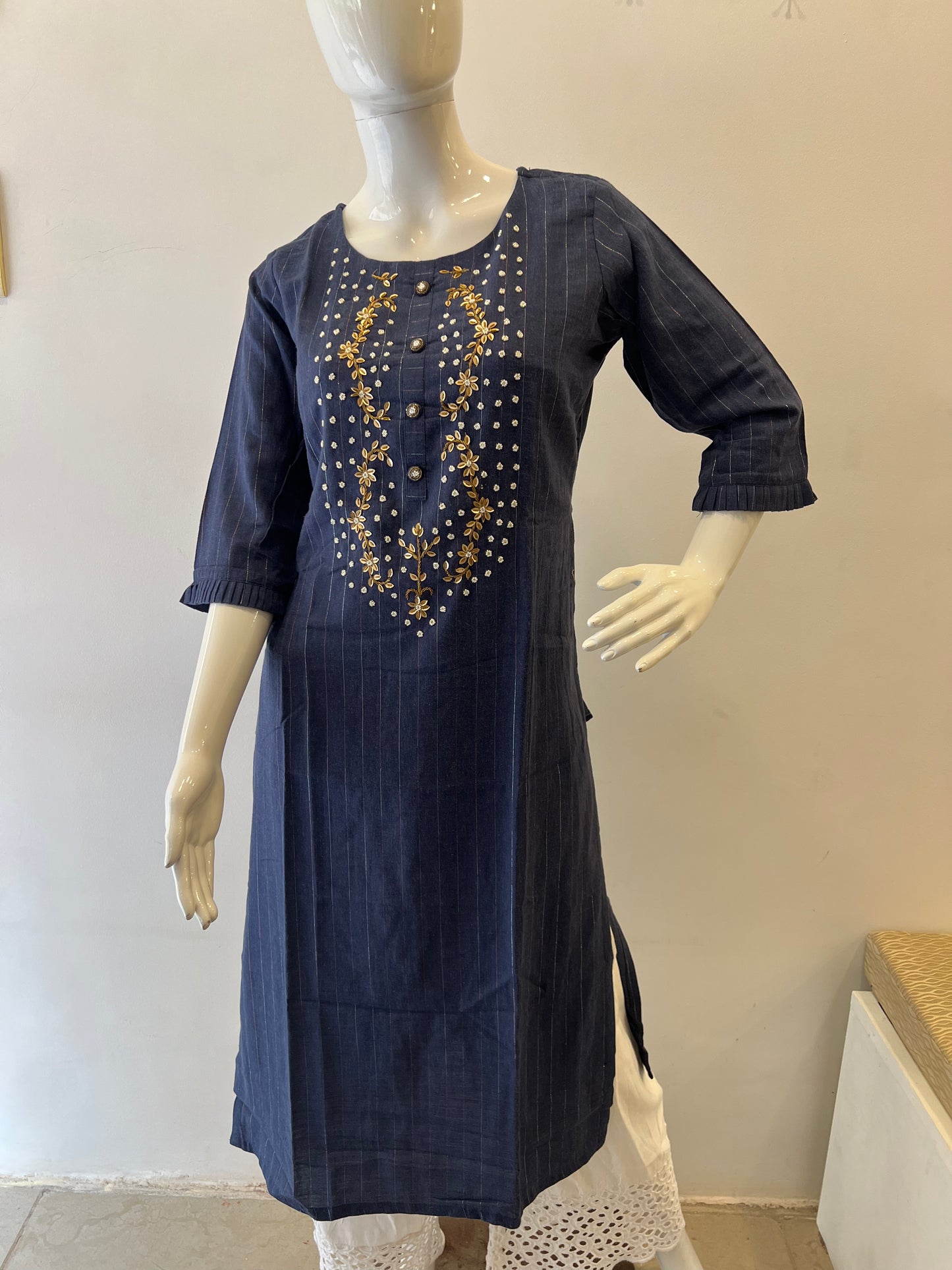 STYLIE GOA Radiant Sequins Work Kurti