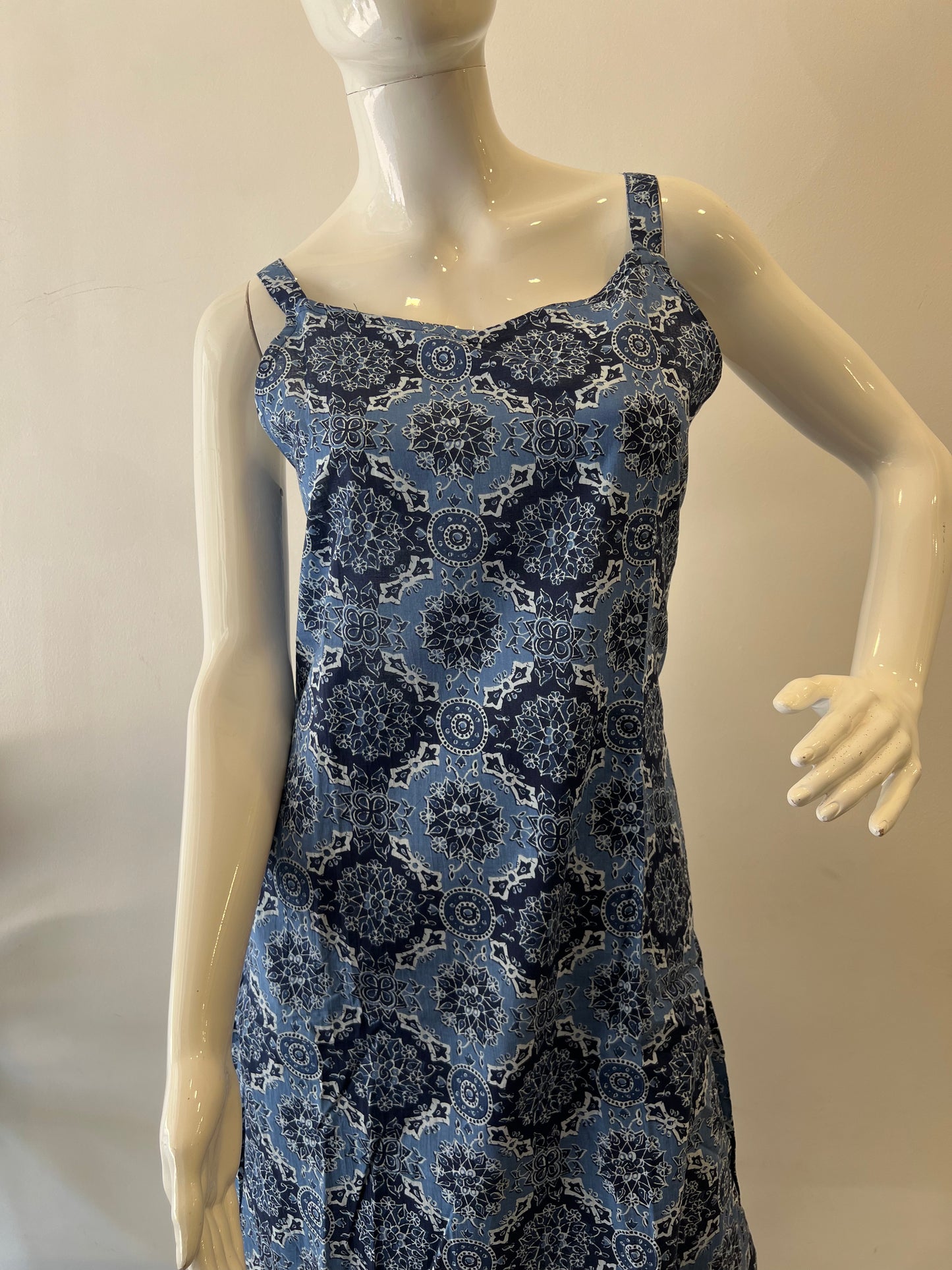 STYLIE GOA Assorted Spagetti Strap Kurtas With Attached Sleeves