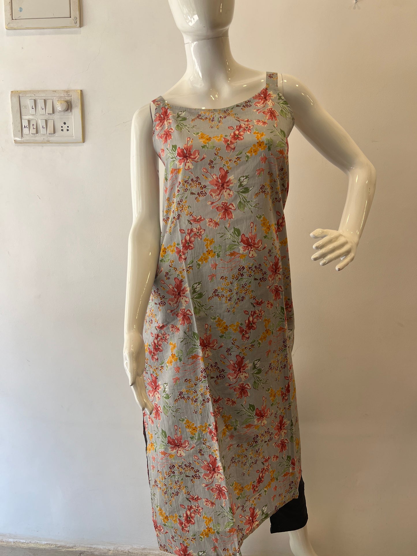 STYLIE GOA Assorted Spagetti Strap Kurtas With Attached Sleeves