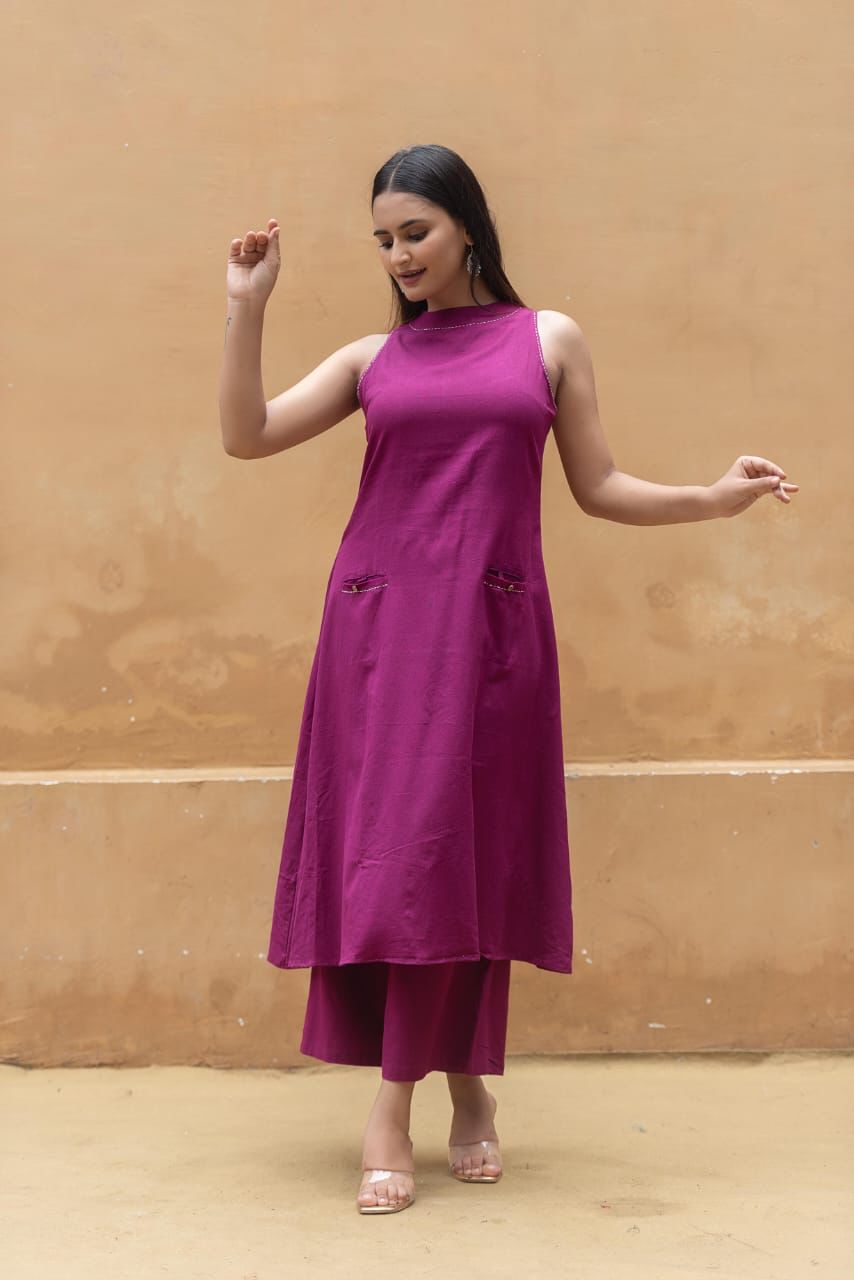STYLIE GOA Modern Minimalist Sleeveless Kurta Set