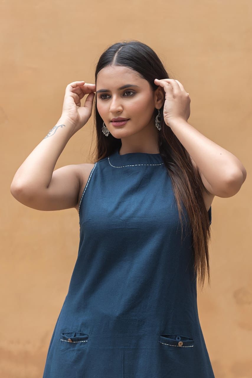STYLIE GOA Modern Minimalist Sleeveless Kurta Set