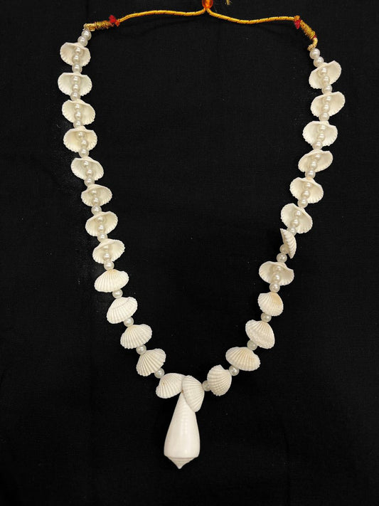 Stylie's Beach Bloom Necklace