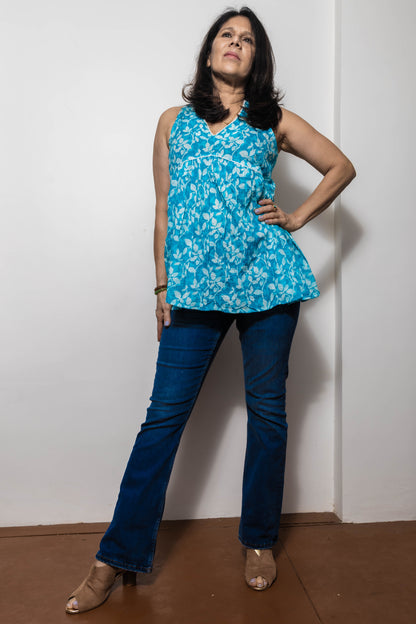 STYLIE Floral Sky Blue Sleeveless Short Kurti