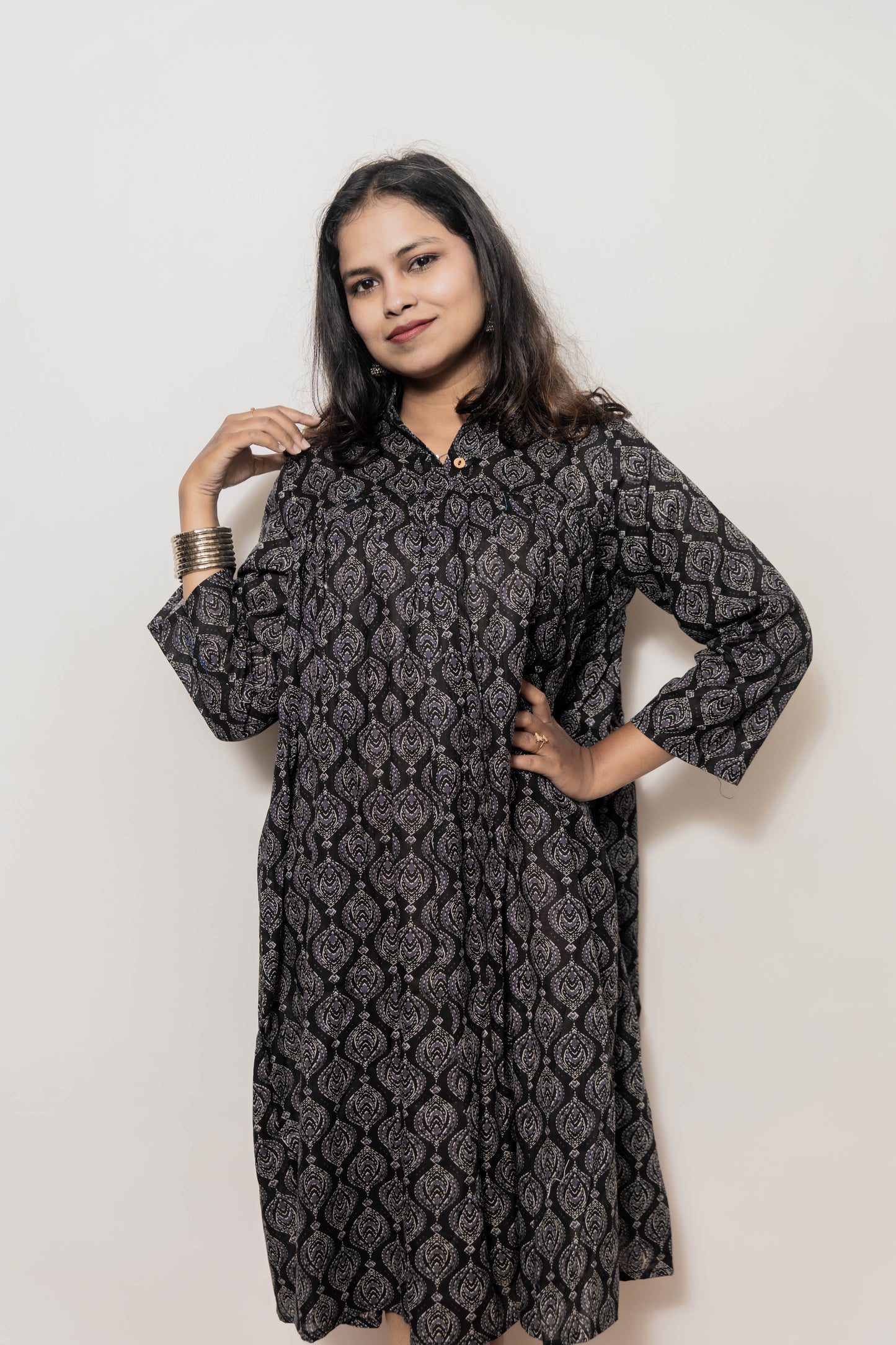 STYLIE Floral Printed Black Shirt Shift Dress