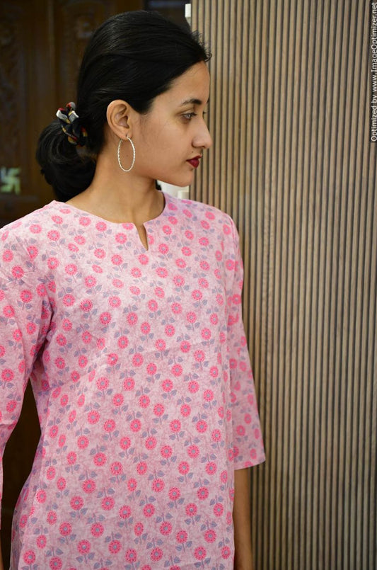 STYLIE Floral Printed Short Kurti