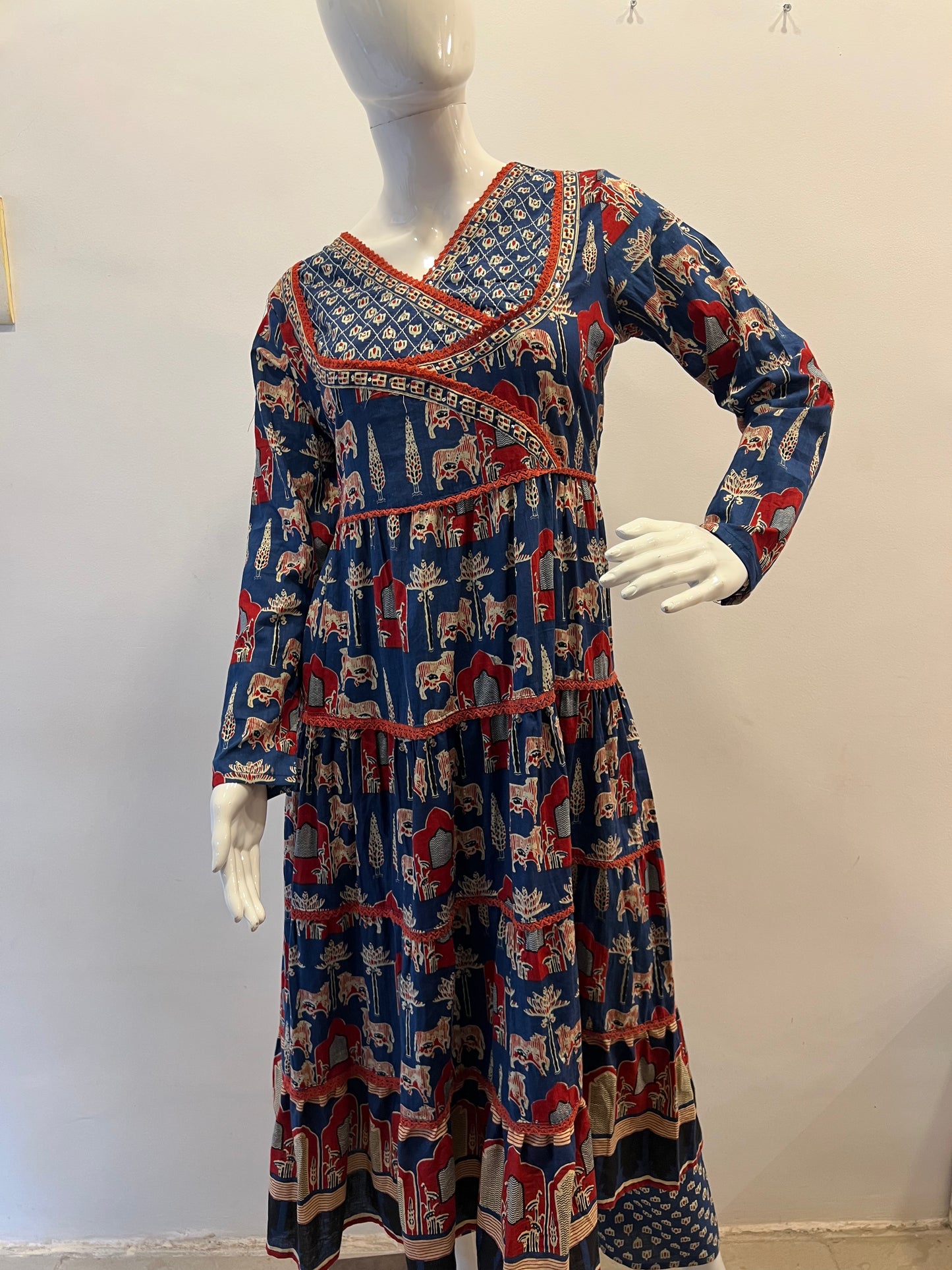 STYLIE GOA Women Printed with Lace Work Pure Cotton Anarkali with Trousers & With Dupatta
