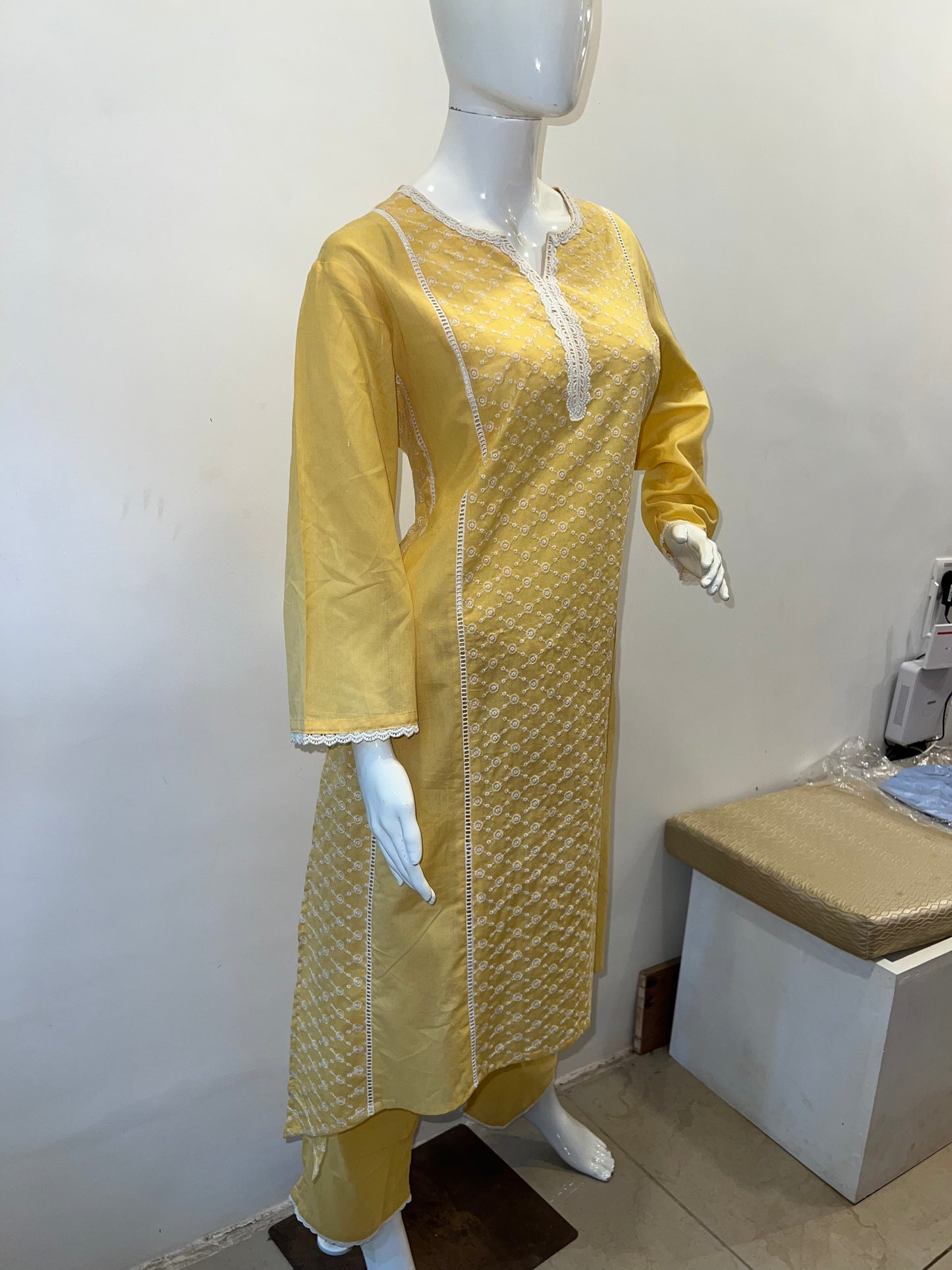 STYLIE GOA - Embroided Kurti Two Piece Set