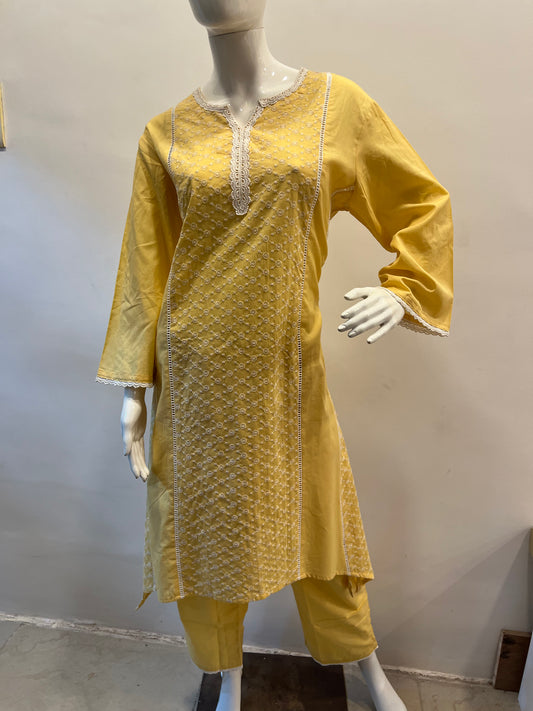 STYLIE GOA - Embroided Kurti Two Piece Set