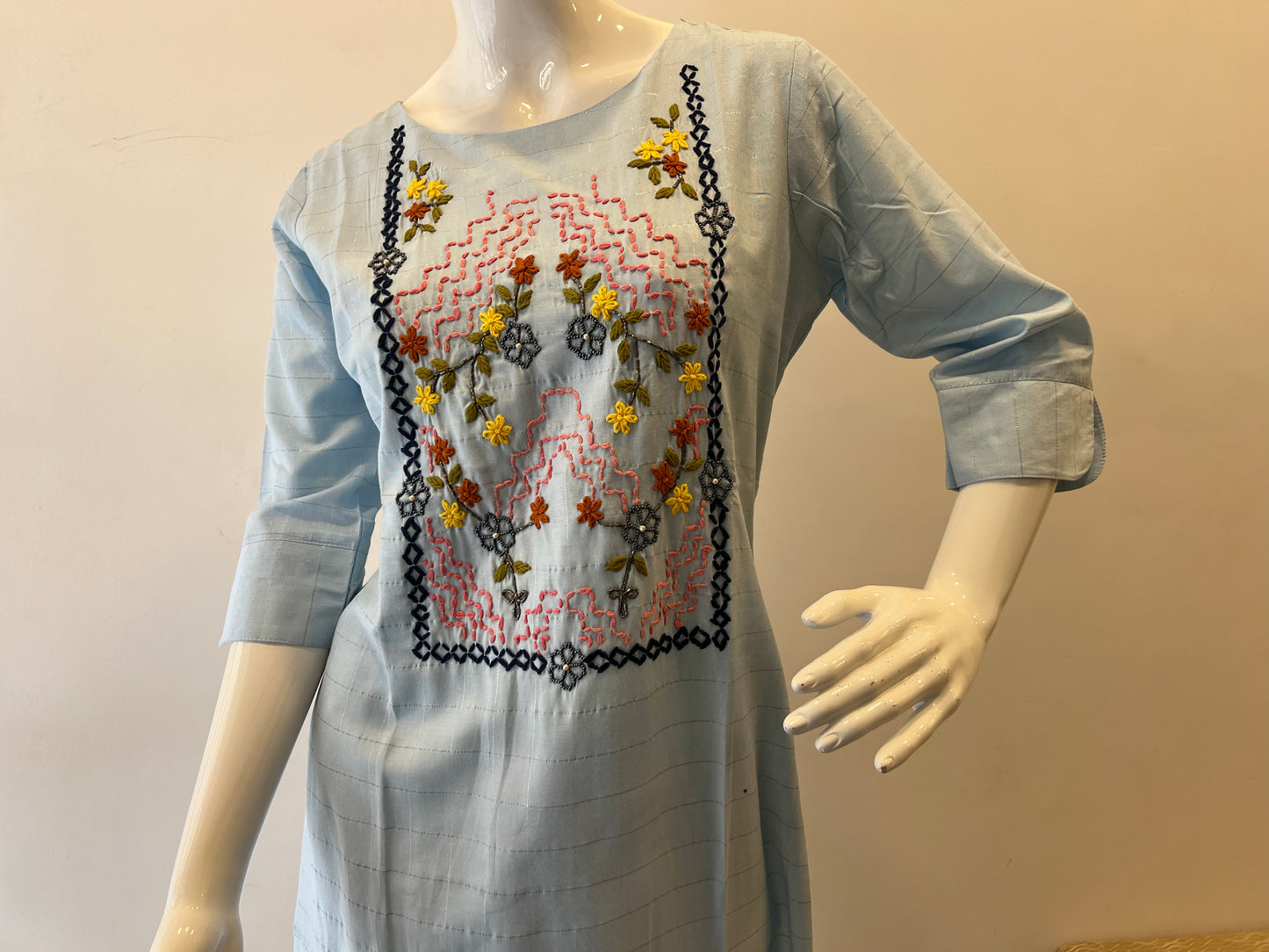 STYLIE GOA Radiant Sequins Work Kurti