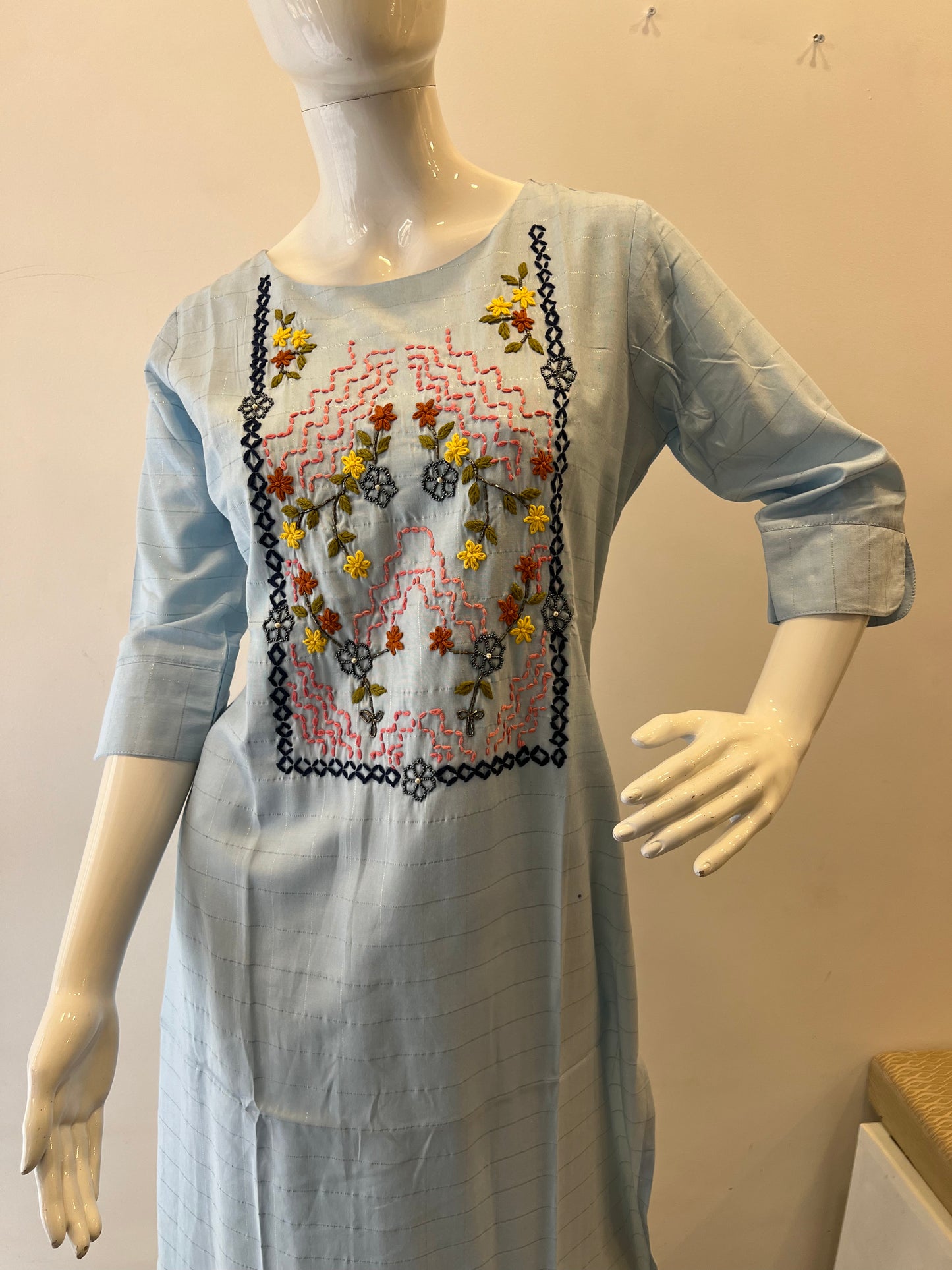 STYLIE GOA Radiant Sequins Work Kurti