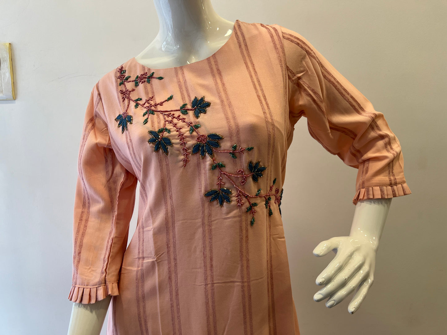 STYLIE GOA Radiant Sequins Work Kurti