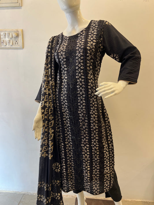 STYLIE GOA Elegant Black Batik Embroidered Salwar Suit with Dupatta