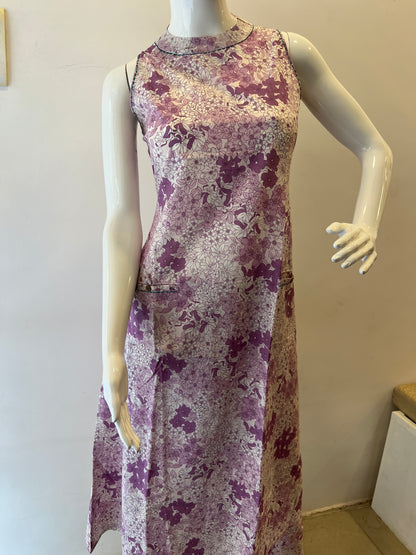 STYLIE GOA Floral Elegance Sleeveless Kurta with Trousers