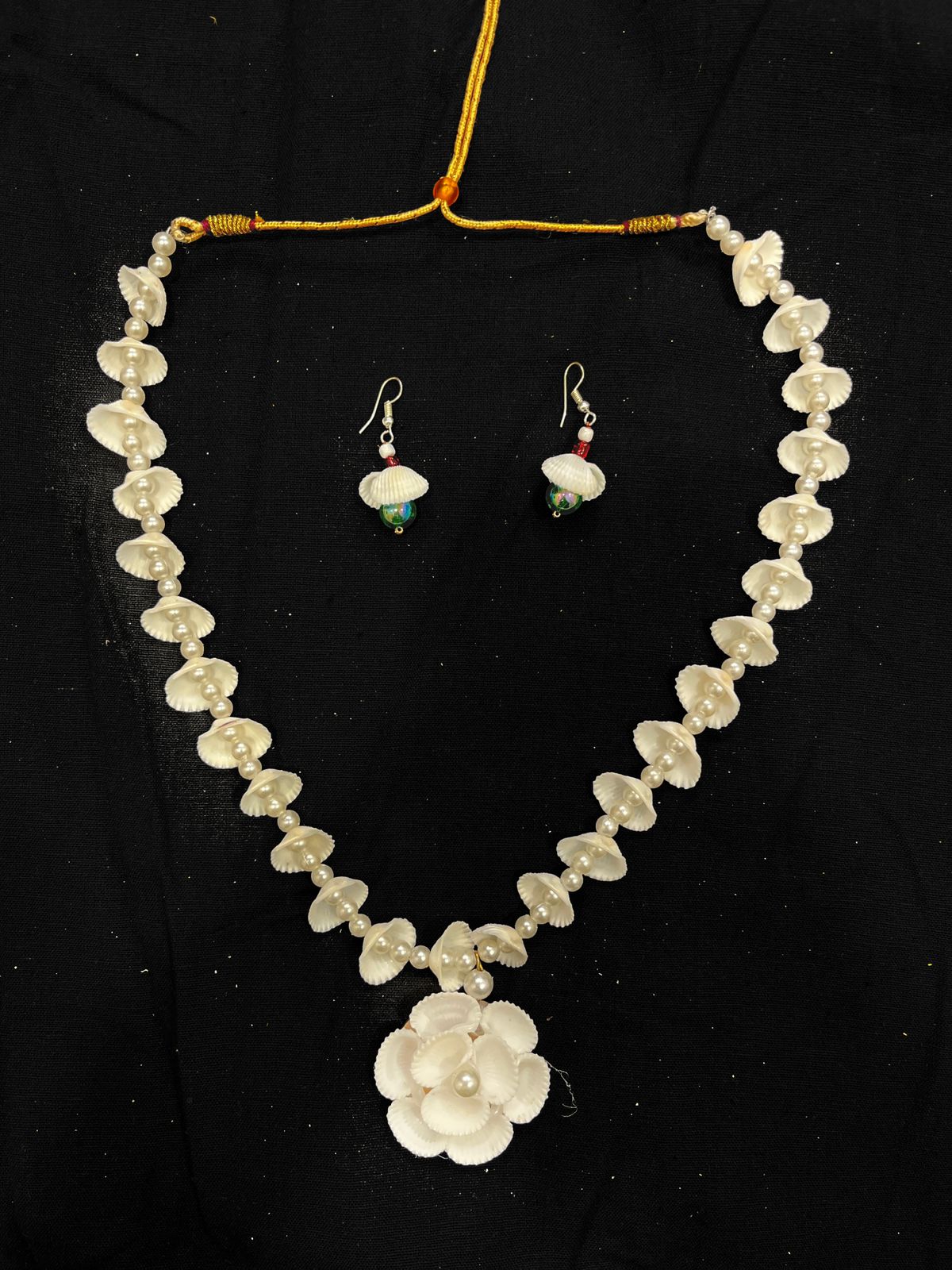 Stylie's Tropical Shell Charm Jewelry Set
