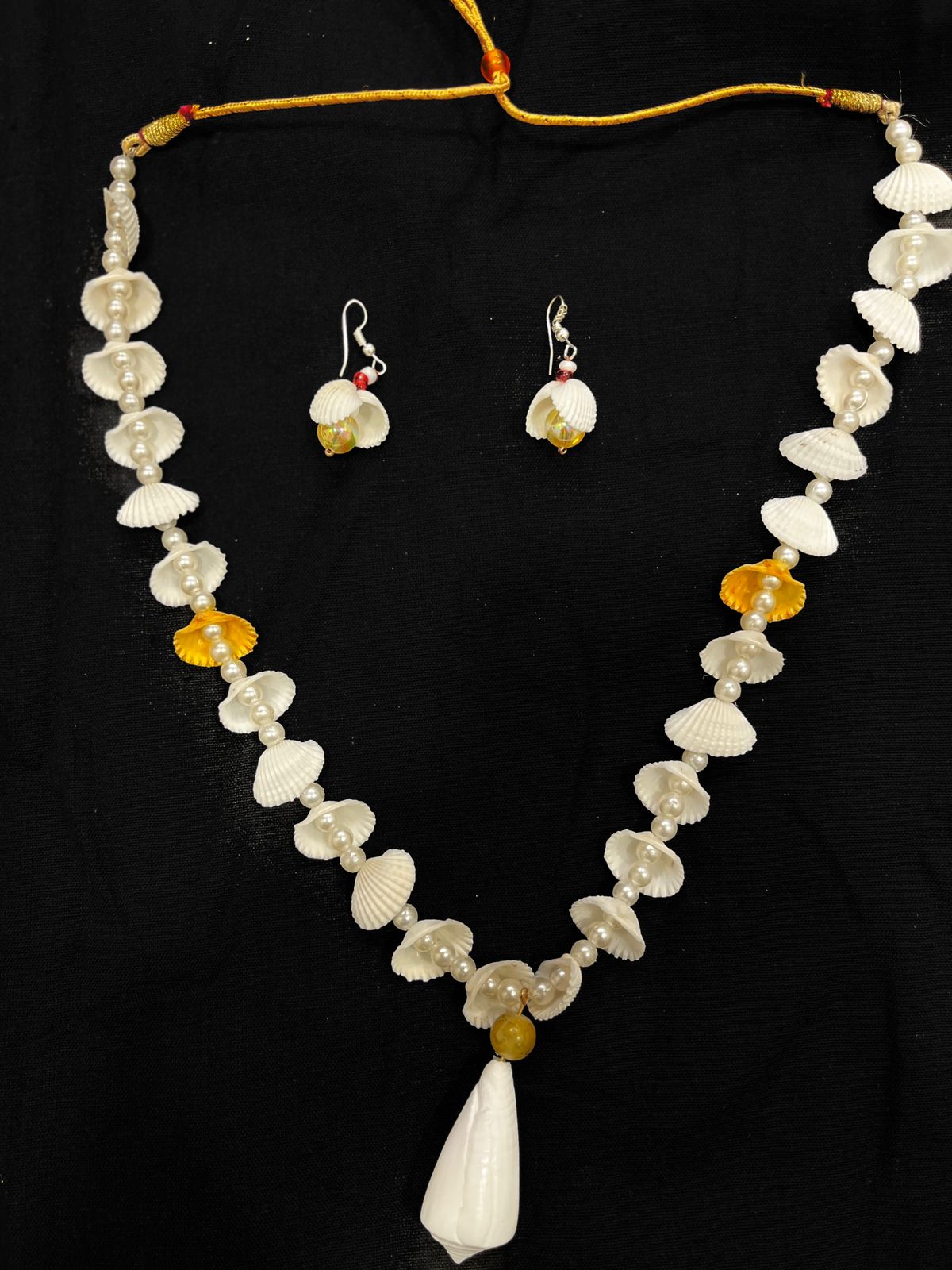 Stylie's Tropical Shell Charm Jewelry Set